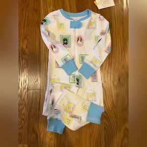 TBBC gallery wall paw-fection night night